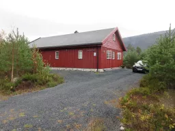 Innkjørselen til SLAPPE AV i Vrådal